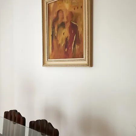 Central&spacious 3bd In *