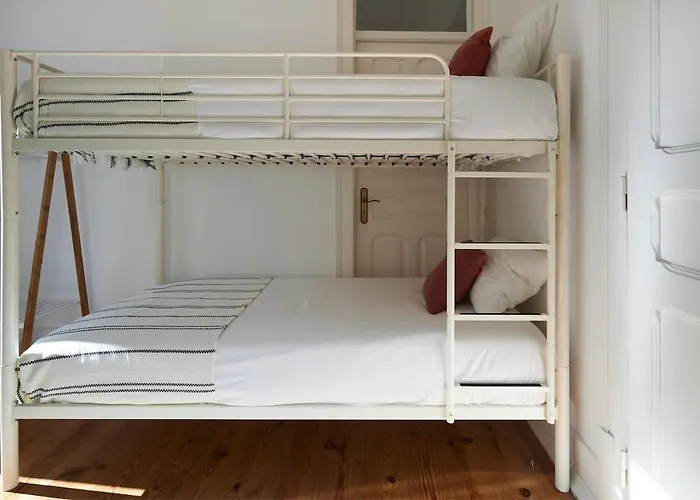 & Spacious 3bd In * Lisboa