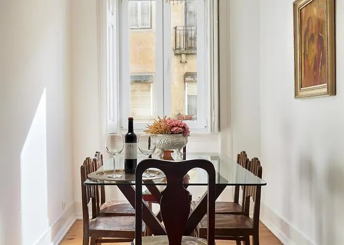 Apartment & Spacious 3bd In