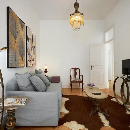 & Spacious 3bd In Apartament Lizbona